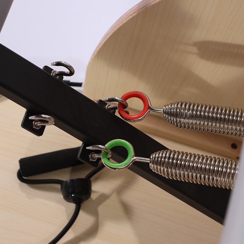 Silla de Pilates y Reformer de - Yoga And Fitness Studio reseña y precio