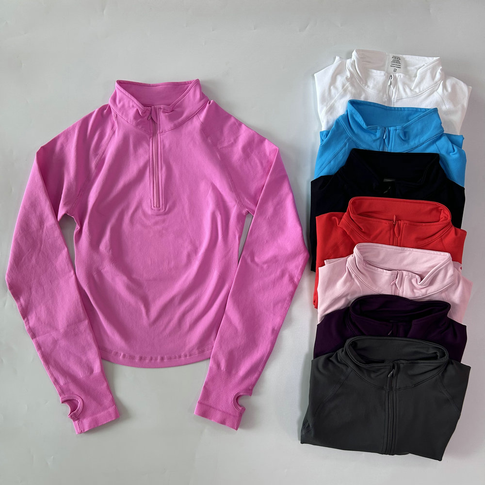Chaqueta de yoga sin logo con  - Yoga Fitness & Nutrition Llp reseña y precio