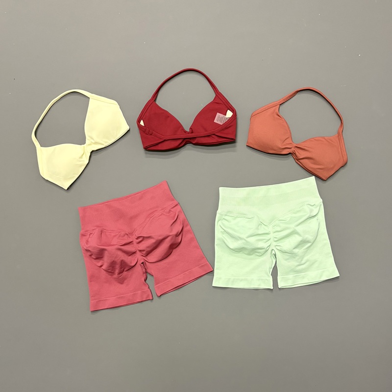 Conjunto Deportivo HISTELLO de - Yoga Fitness Zumba reseña y precio